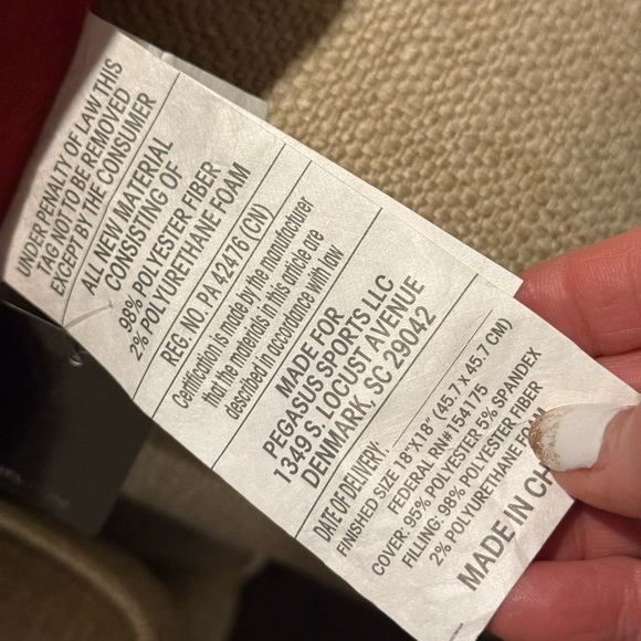 NWT Tampa Bay Bucs gnome holiday pillows. Set of 3. Burgundy soft plush 18x18” - Picture 6 of 12